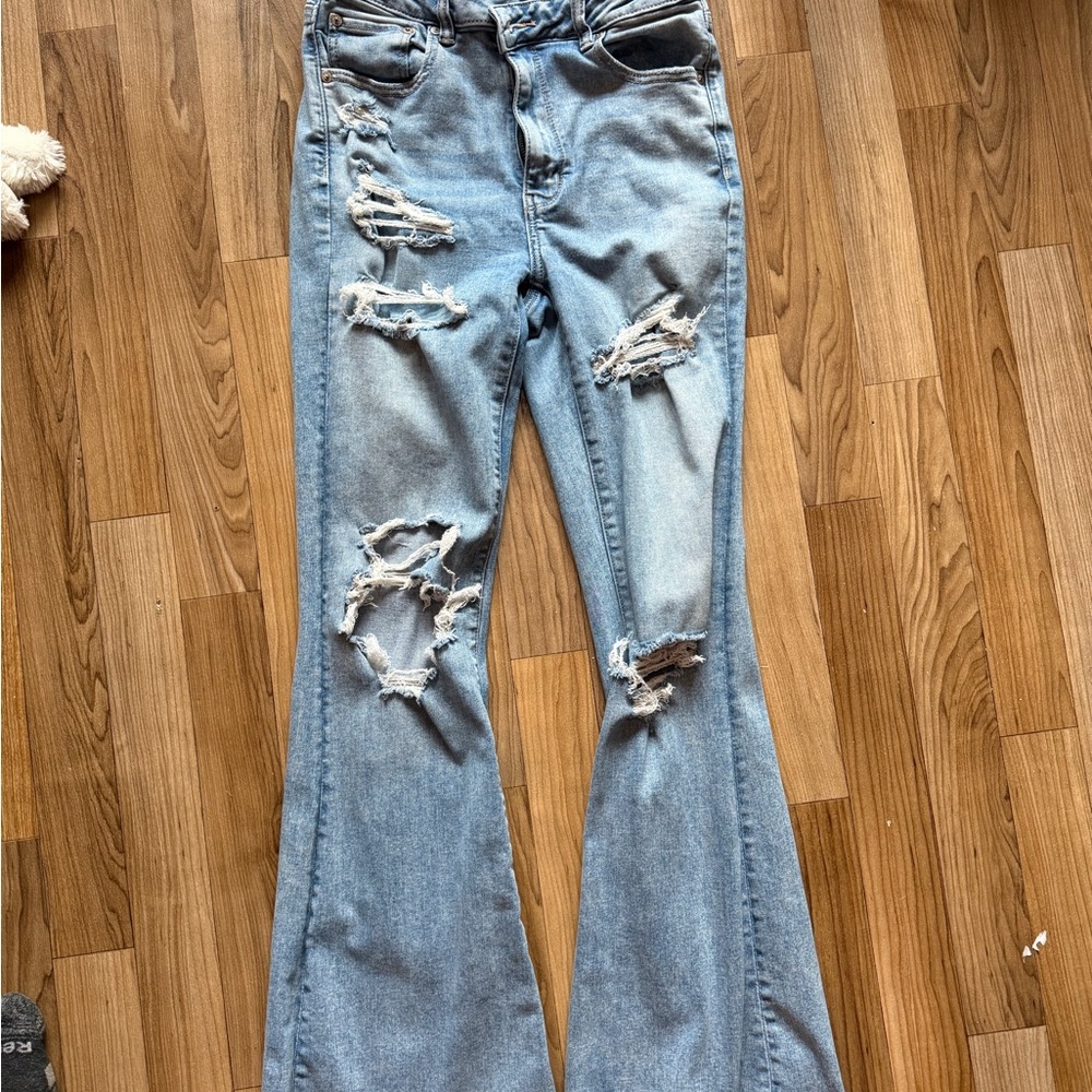 American Eagle Outfitters Light Blue Distressed Flare Jeans 8L